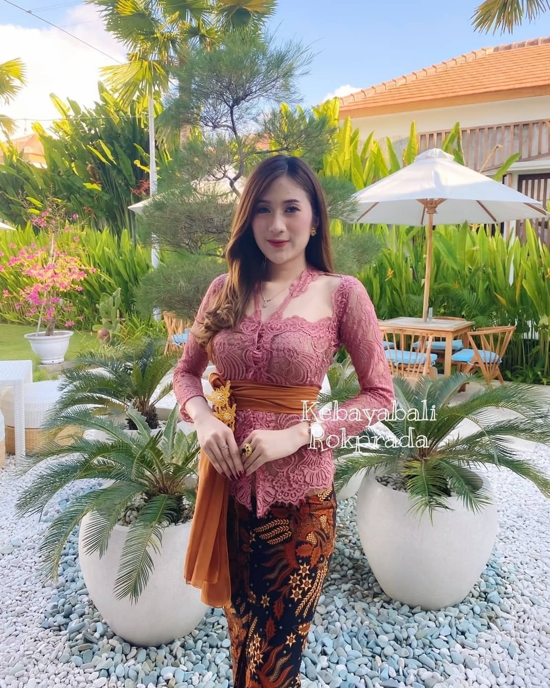 Modern Bali Kebaya Set - Floral Embroidery & Batik Skirt | Nursing-Friendly 🌸