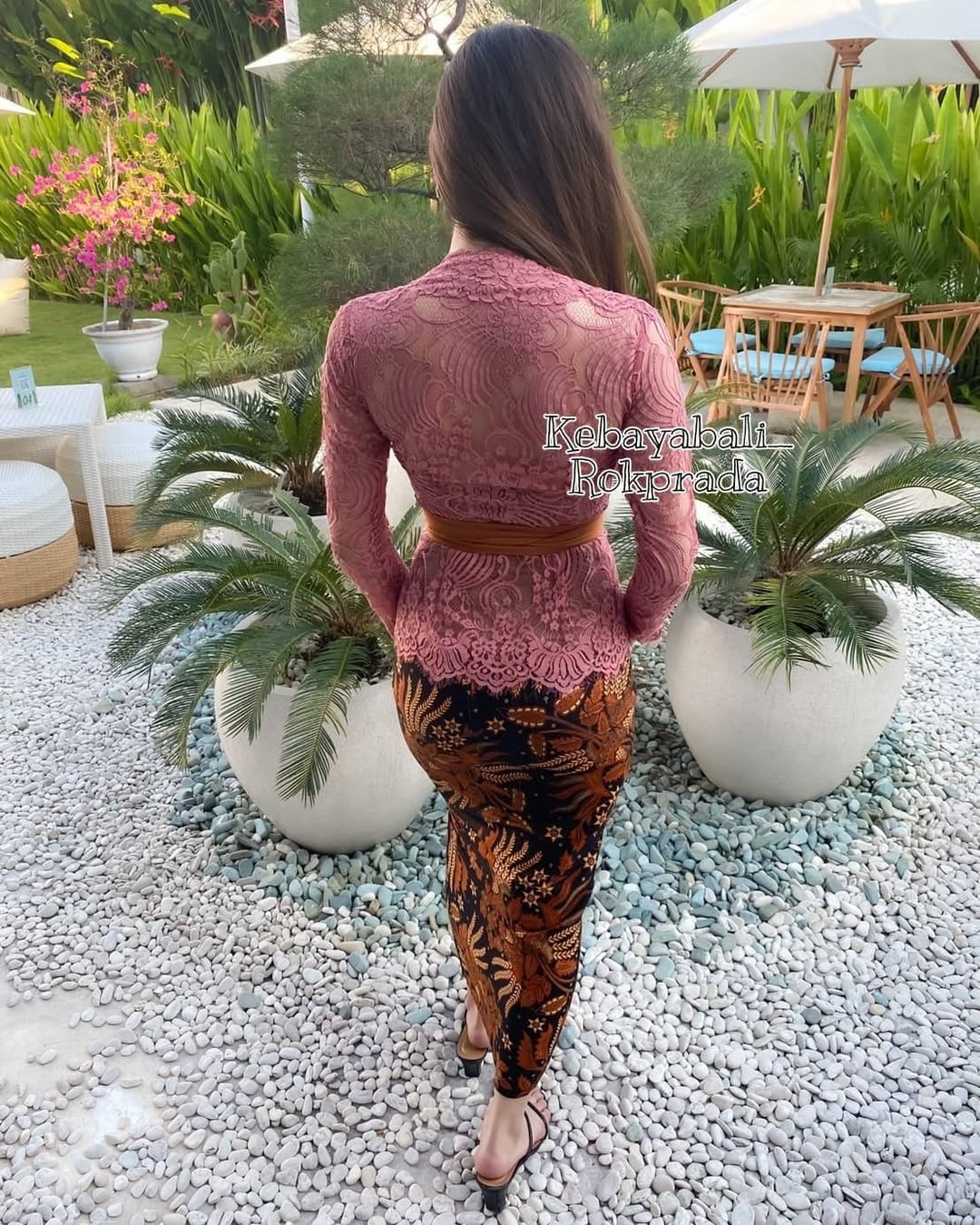 Modern Bali Kebaya Set - Floral Embroidery & Batik Skirt | Nursing-Friendly 🌸