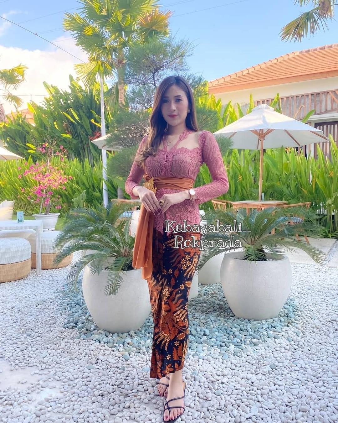 Modern Bali Kebaya Set - Floral Embroidery & Batik Skirt | Nursing-Friendly 🌸