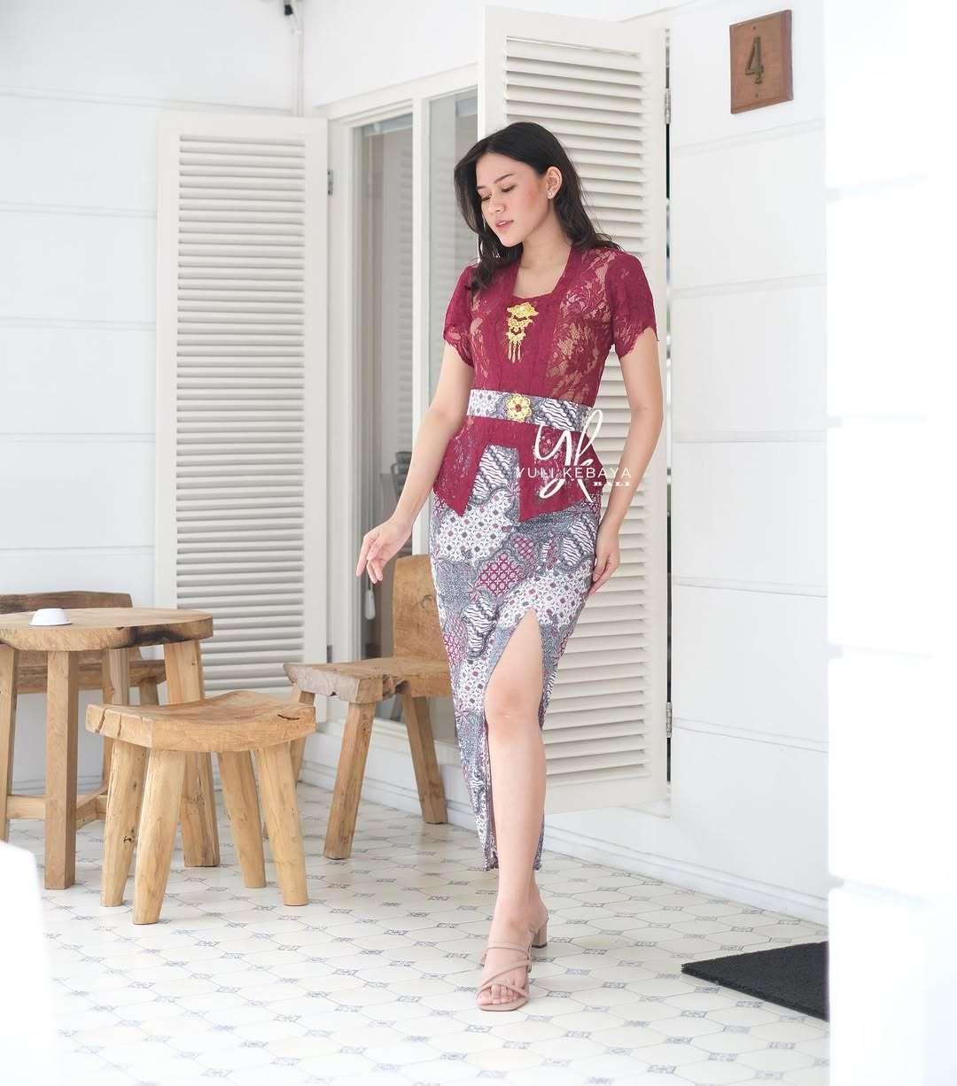 Ellena Series Kebaya Set | Sofia Brocade | Complete Outfit (Kebaya+Skirt+Belt)