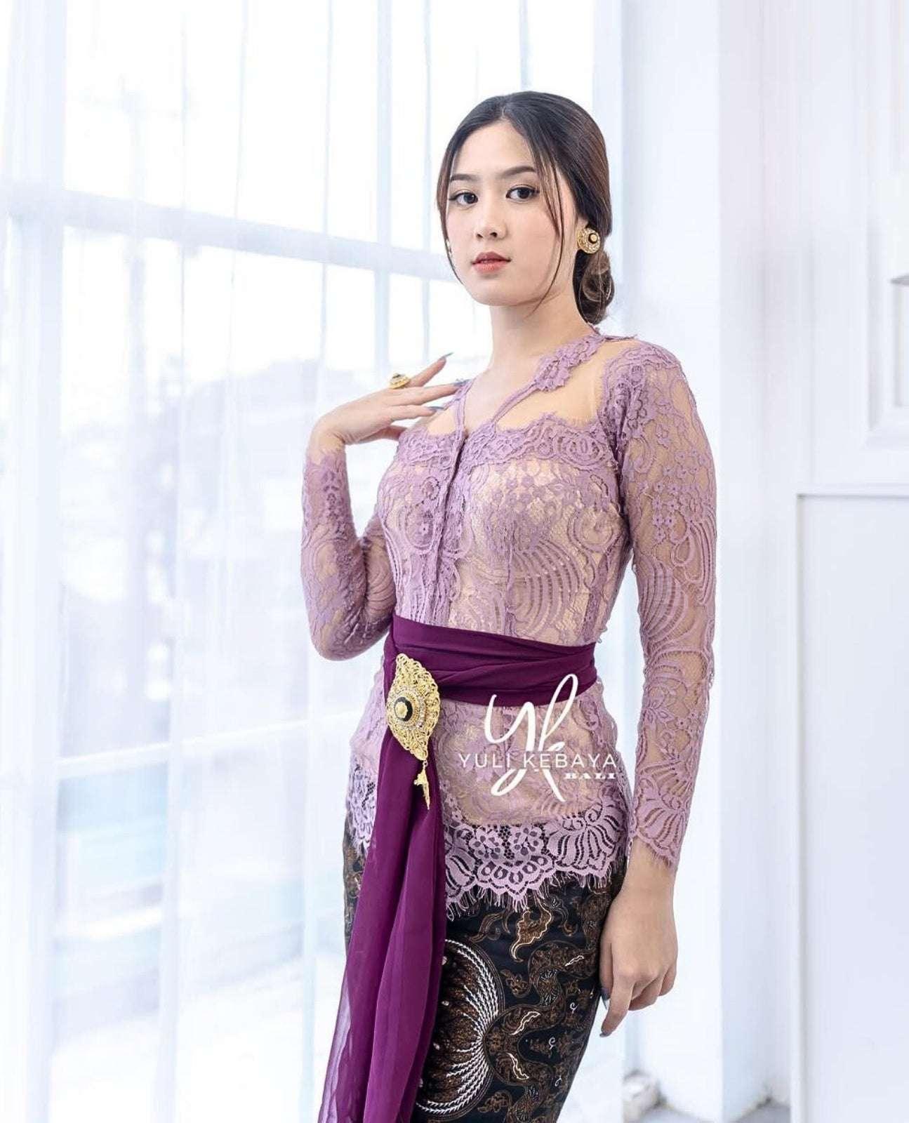 Elegant Kebaya Dress for Wedding & Formal Events | Full Set | Amara Series