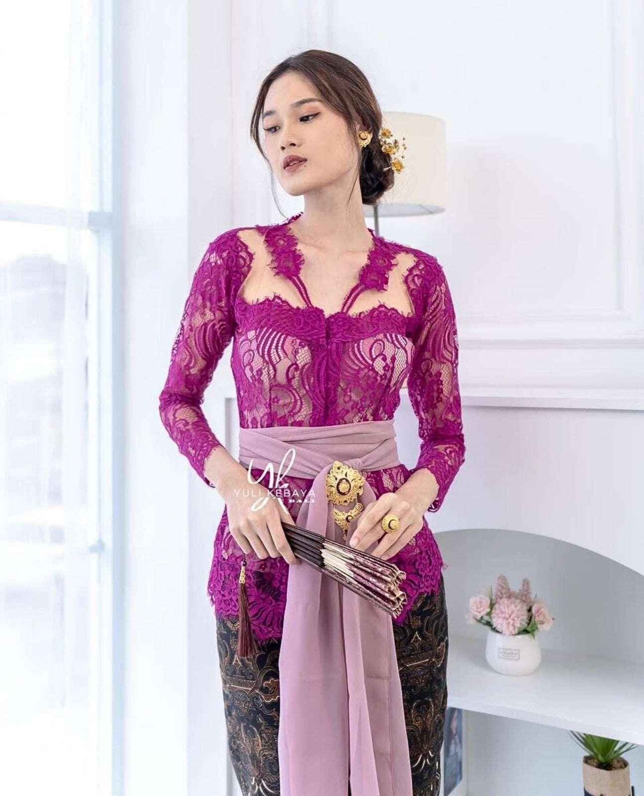 Elegant Kebaya Dress for Wedding & Formal Events | Full Set | Amara Series