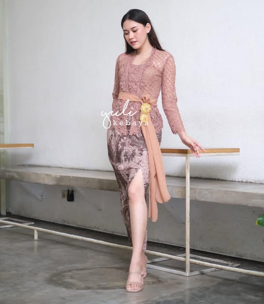 Norvina Premium Kebaya Set | Semi-Italy Brocade | Complete Outfit (Kebaya+Skirt+Shawl)