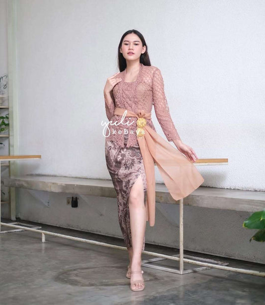 Norvina Premium Kebaya Set | Semi-Italy Brocade | Complete Outfit (Kebaya+Skirt+Shawl)